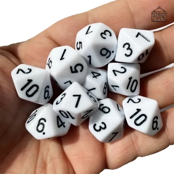 Collection de 10 dés colorés pour divers jeux
