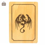 Dés de jeu rangés dans une boite en bambou