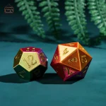 Boite à dés colorée et originale
