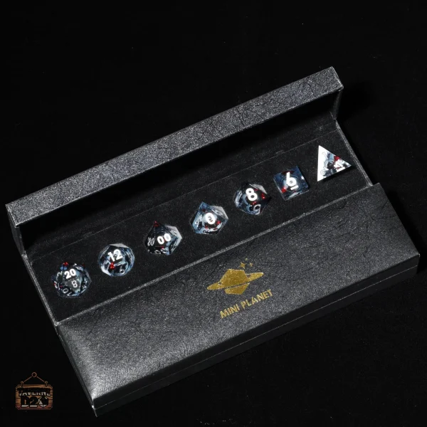 Mini planète pour ranger vos dés de jeu