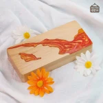 Boîte à dés artisanale en bois