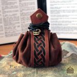 Sac à dés en cuir celtique pour un rangement stylé