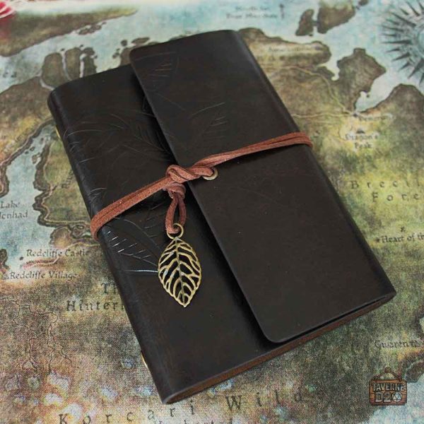 Design sobre et pratique du carnet d'aventurier en cuir