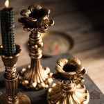 Chandelier ancien pour ambiance chaleureuse