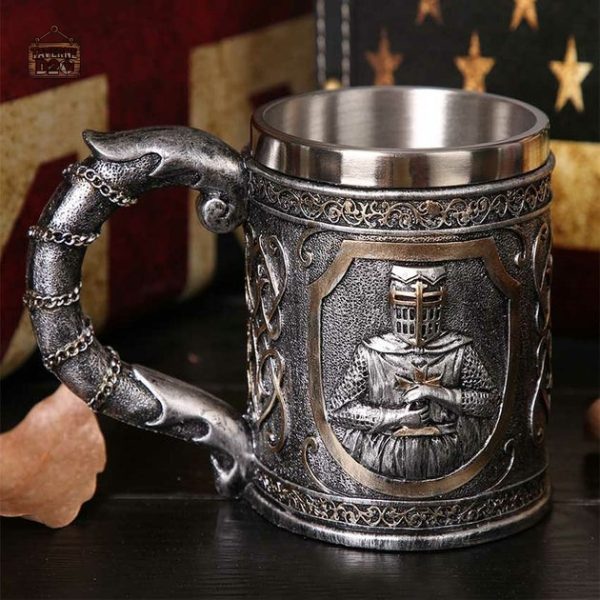 chope-chevalier-medieval-1 Chope Chevalier Médiéval en métal décoratif