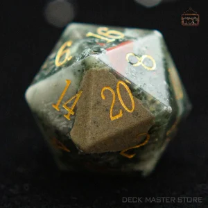 D20 en pierre de sang africaine