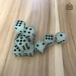 Dés D6 fluorescents pour soirées jeux