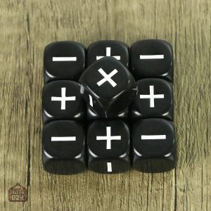 Dés en résine Fate, design noir et blanc classique
