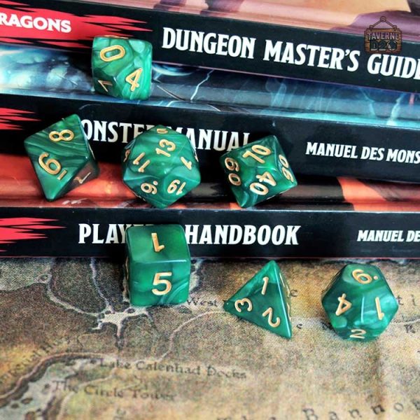 Set de dés marbrés pour vos aventures de jeu
