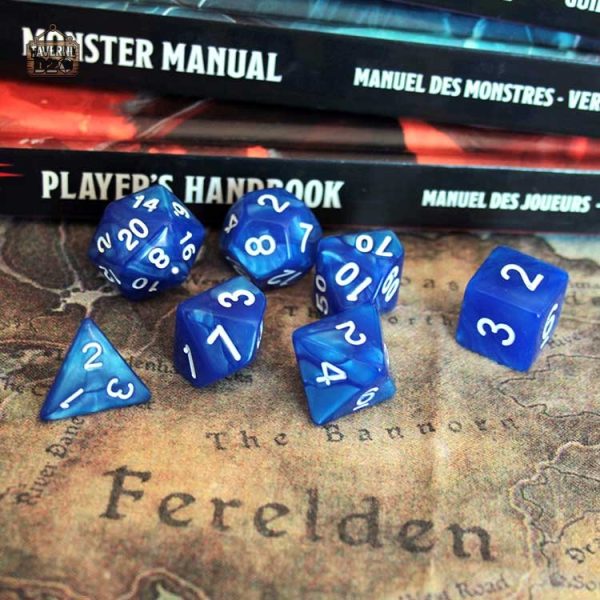 Dés de jeu de rôle avec finition marbrée