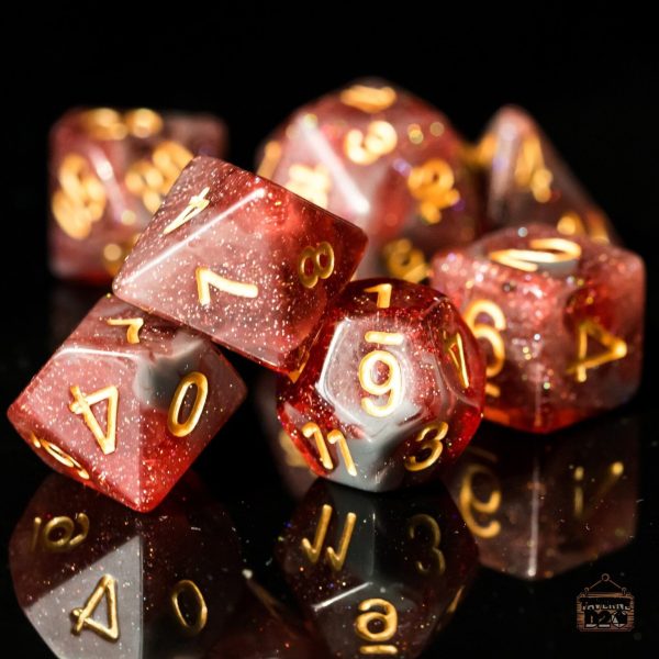 Dés de jeu de rôle couleur rouge ocre