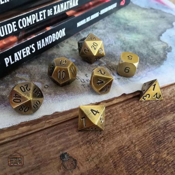 Dés en métal adaptés aux jeux de rôle