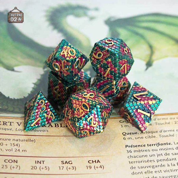 Dés en métal, écailles de dragon