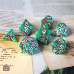 Set de dés en métal, motif dragon