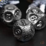 Dés en métal écailles, parfaits pour RPG