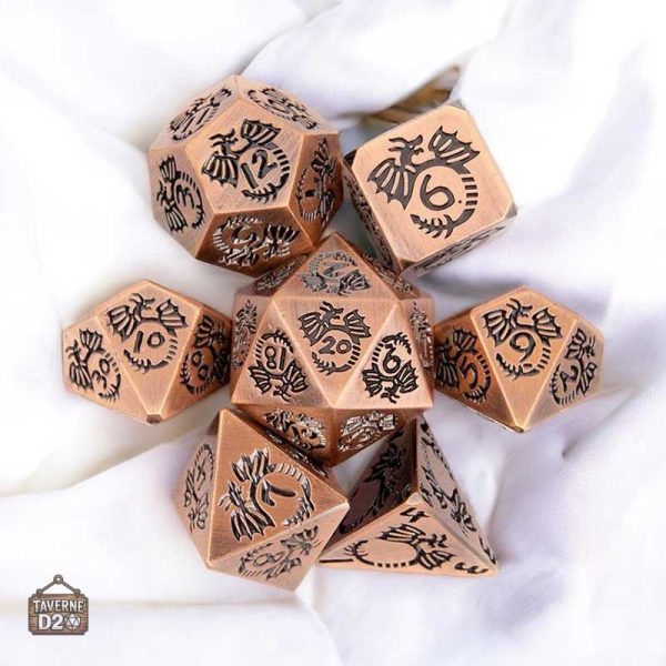 Dés métalliques inspirés par un dragon gentil