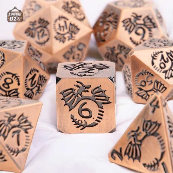Dés en métal au design dragon sympathique