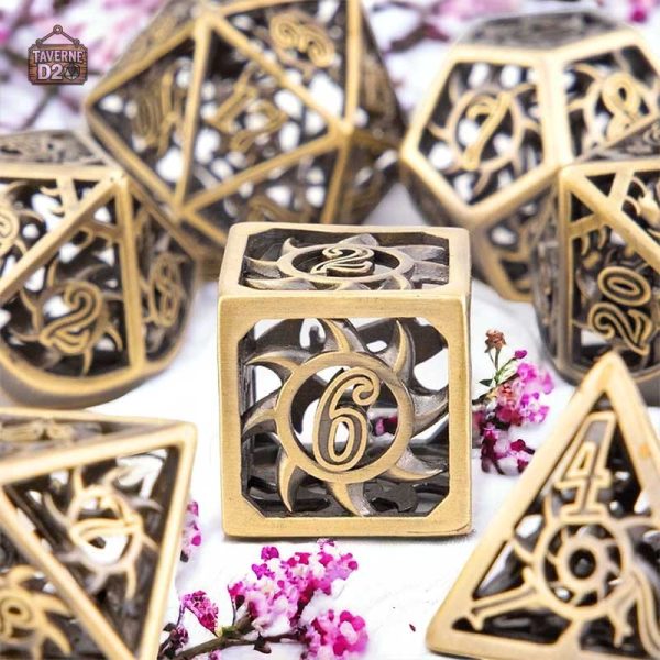 Accessoires de jeu : dés Shuriken en métal à ajouter à votre collection