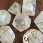 Set de dés nuage translucide pour jeux de société