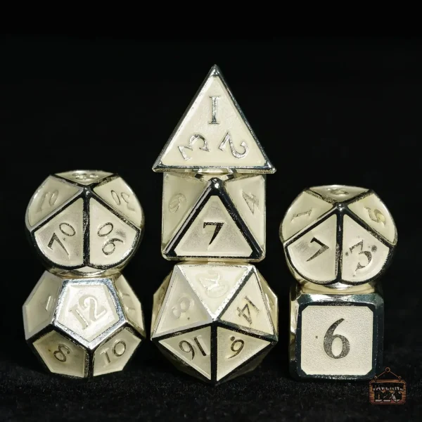 Dés phosphorescents en métal pour RPG