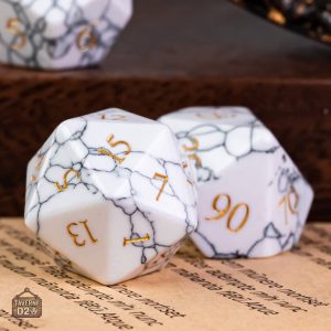 Dés en pierre, finition blanche nervurée pour collectionneurs