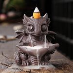 Encensoir en céramique avec motif de dragon, style unique