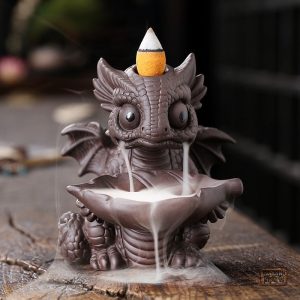 Encensoir en céramique avec motif de dragon, style unique