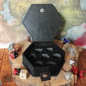 Étui à dés en cuir pour passionnés de jeux