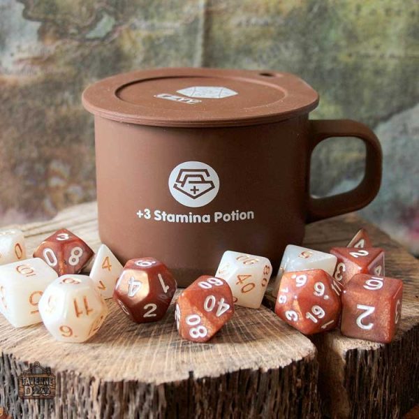 Set de dés pour immersion avec tasse à café JDR