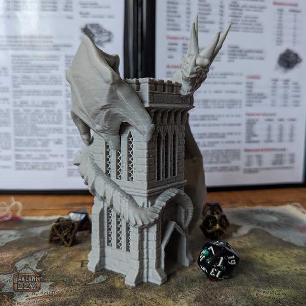 Accessoire de jeu : tour à dés au design mythique dragon