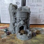 Tour à Dés Naine en bois pour jeux de société