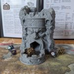 Accessoire de jeu : Tour à Dés Naine élégante