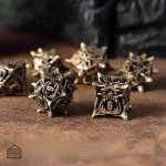 Dés de jeu en métal - Design orc